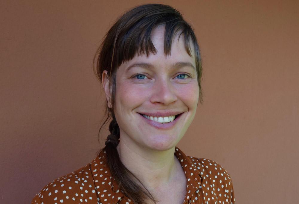 Porträt Foto von Mena Kost